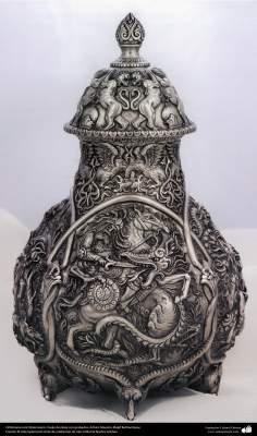 Iranian art (Qalamzani), Engraved silver jug, Artist: Master Majid Bahramipour -193