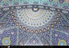 Architettura islamica-Vista di Kashi-Kari(Rivestimento di piastrelle) del santuario di Fatima Masuma,Qom,Iran-61