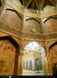Architettura e calligrafia islamica - Vista  della Tomba di Fatima Masuma (AS). Sala di marmo, nello suo splendido santuario, città santa di Qom