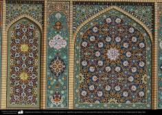 المعمارية الإسلامية - صور من النقش الهندسیة لحرم فاطمة المعصومة (س) في مدينة قم المقدسة - صحن امام رضا (ع)