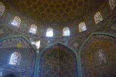 Arquitectura islámica- Vista interna de la cúpula de la mezquita Sheij Lotf Allah (o Lotfollah)-Isfahán- Irán (11)