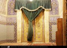 Architettura islamica-Vista di porta d&#039;oro del santuario di Fatima Masuma,Città santa di Qom-74