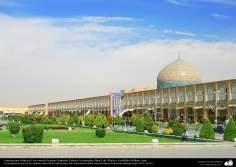 Исламская архитектура - Площадь Накш-э Джахан , одна из объектов всемирного наследия Юнеско в Иране - Исфахан - 16