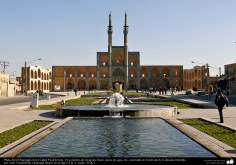 Arquitectura islámica – Plaza Amir Chajmagh en la ciudad Yazd - 225