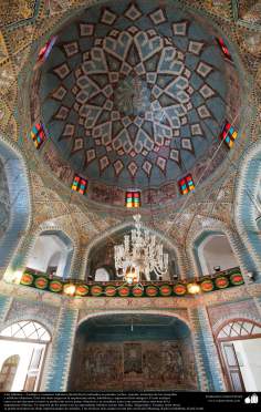 اسلامی معماری - اسلام کی مسجد اور عمارتوں میں فن کاشی کاری اور ٹائل کا ایک نمونہ ، دیوار، چھت، گنبد اور مینارہ کی سجاوٹ کے لیے - ۷۹