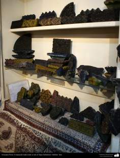 Persian Handicrafts - Traditional stamped on cloth (Chape Qalamkar) - 7