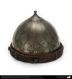 وسایل کهن جنگی و تزئینی - کلاه زیبا آراسته با نام الهی -  قرن نوزدهم - ایران