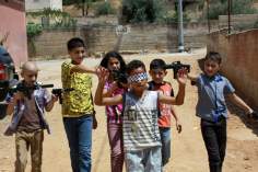 ガザのパレスチナの子どもたちの遊び