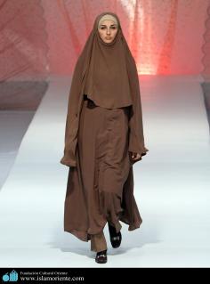 Le donne musulmane e la sfilata di moda-41