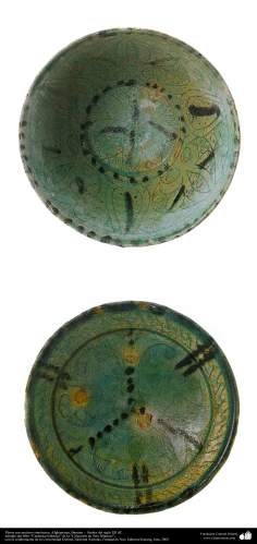 Исламское искусство - Черепица и исламская керамика - Керамическая миска с симетричными рисунками - Афганистан , Бамиан - В конце XII в - 51