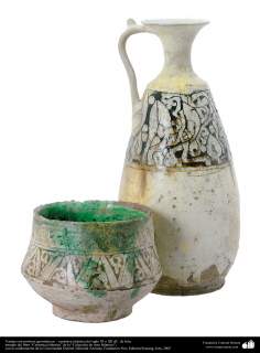 イスラム美術 - イスラム陶器やセラミックス- 幾何学的な形状をモチーフにした広口瓶・コップ -  11，12世紀