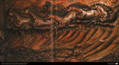 Ourivesaria iraniana (Qalamzani) - Quadro de cobre em relevo, Artista: Mestre Rajabali Raee - 135 