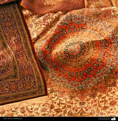 Art islamique - artisanat - art du tissage de tapis  - tapis persan- Kerman -Iran 