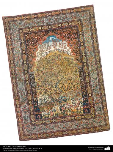 Tapis persan faite dans la ville d&#039;Ispahan - l&#039;Iran 1911-197