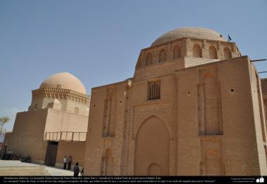 Arquitetura Islâmica - A mesquita Yame de Nain, construída no século 9 na província de Isfahan, Irã 