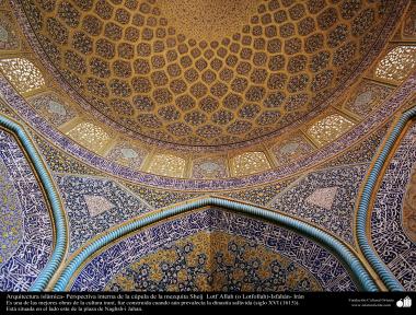Architettura islamica-Una vista di rivestimento storico di piastrelle di moschea Sheikh(sceicco)Lotf-O-Llah-Isfahan(Iran)-12