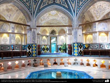 Arquitetura Islâmica - Interior da histórica e linda contrução da casa de banho, Sultão Amir Ahmad, Kashan, Irã
