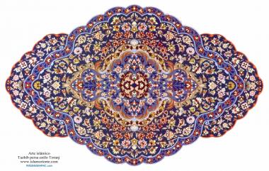 Persian miniature of the old art, design in circle with flowers. Beauty and perfection in this work of art. Tazhib Toranj style on bottom which added in garnet color
