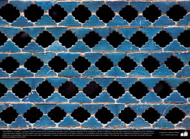 Arte Islâmica - Azulejos e mosaicos islâmicos (Kashi Kari) utilizados para decoração nas mesquitas e prédios islâmicos em todo o mundo - 35