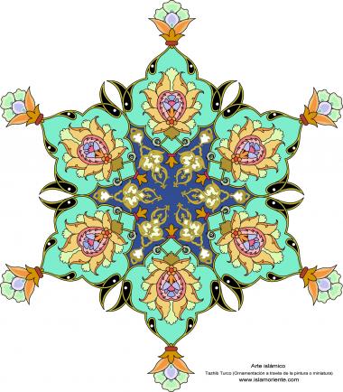 هنر اسلامی - تذهیب فارسی سبک ترنج و شمس - تزئینات از طریق نقاشی و یا مینیاتور - 44