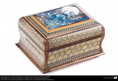 اسلامی ہنر - خاتم کاری کے فن سے ہاتھ سے سجایا ہوا باکس  - ۵۸