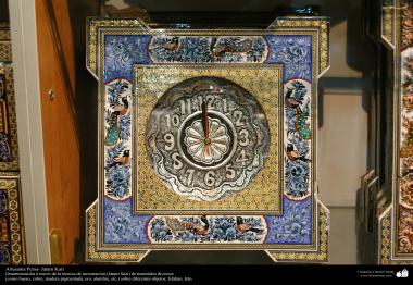 Artesanato Persa - Relógio trabalhado com a arte Khatam Kari (marchetaria e Ornamentação de objetos) Isfahan, Irã 