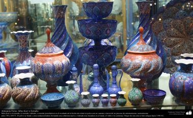 اسلامی ہنر - فن مینا کاری سے سجایا ہوا گلدان اور برتن ، ایران - ۸