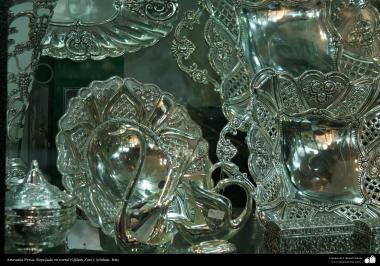Persian Handicrafts - embossed in metal (Qalam Zani) - 18
