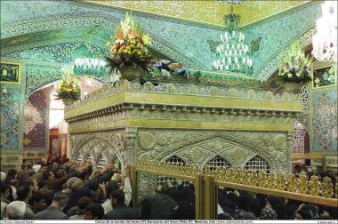 المعماریة الإسلامية - منظر من الضريح المقدس للإمام الرضا (ع) - قدس رضوي في المدينة المقدسة مشهد، إيران -  81