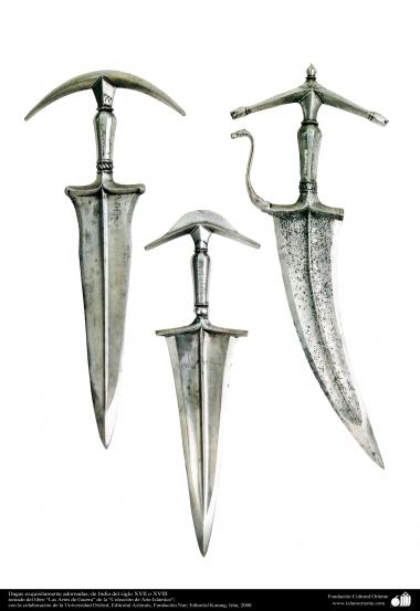 装飾や戦争用の古い道具 ・ 短剣 -（インド - 17、18世紀）