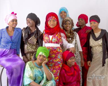 le donne giovani dei paesi musulmani dell&#039;Africa