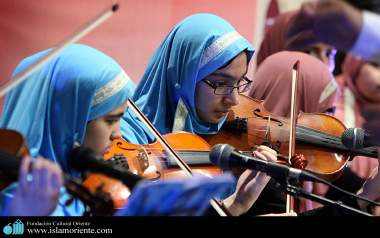 Violinistas  muçulmanas