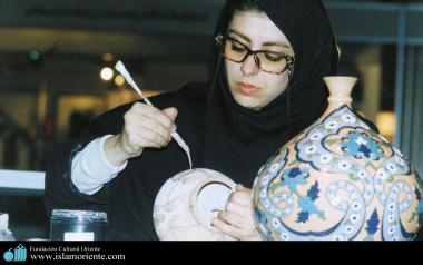 Ceramics handicrafts by muslim women in Iran