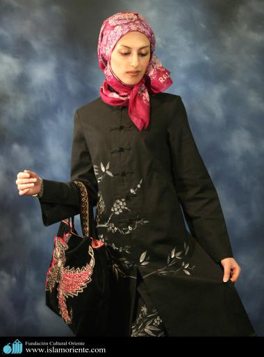 Le donne musulmane e la sfilata di moda-23