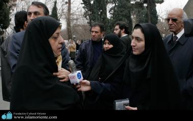 Ex vice presidenta do Irã. A mulher muçulmana e a politica - 6