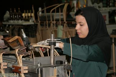 muslim woman working in a factory - Islamic Republic of Iran