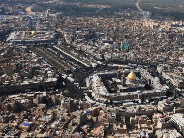 Vista aérea dos santuáros do Imam Hussein (AS) e Hazrat Abbas (AS), Karbala, Iraque - 2